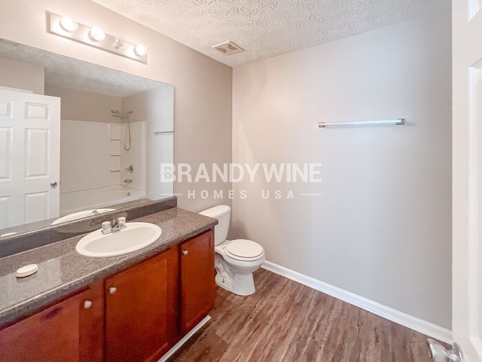 Building Photo - 3110 Bonnes Dr