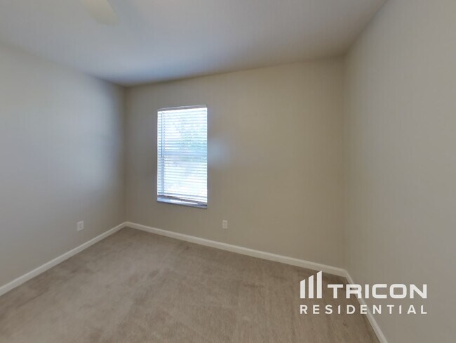 Building Photo - 1009 Nodding Shade Dr