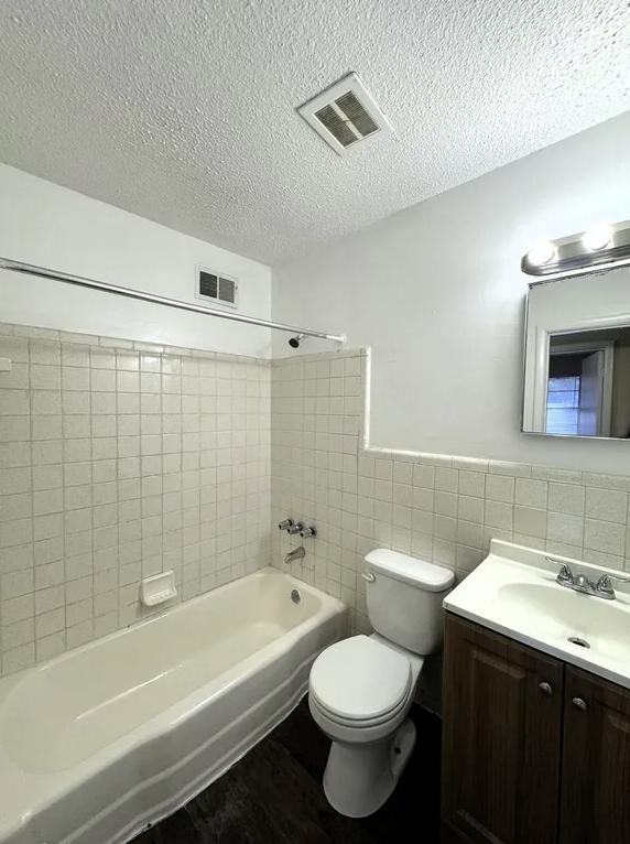 Building Photo - 3502 Penny St SW