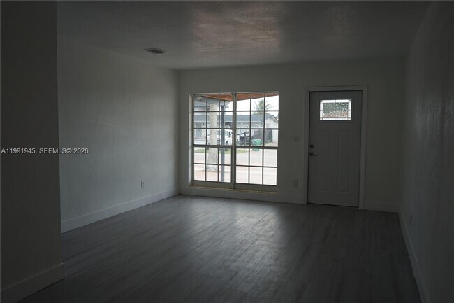 Building Photo - 12455 SW 185th Terrace