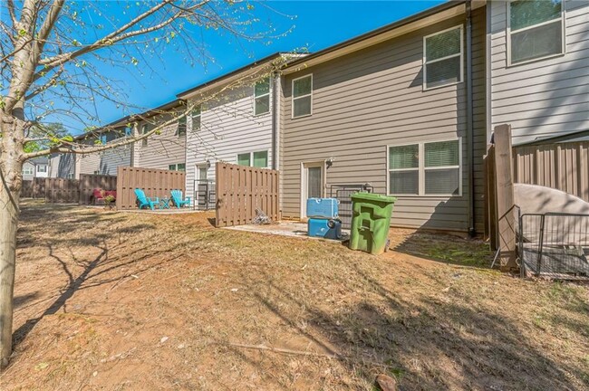 Building Photo - 3122 Meadowstone Ln SW
