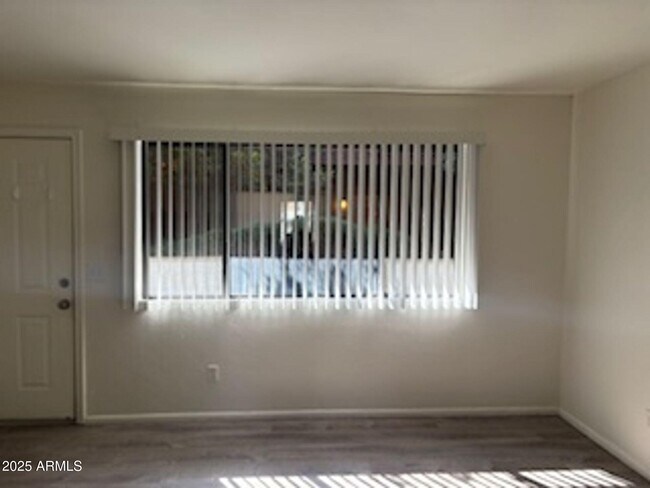 Building Photo - 610 S Granite St