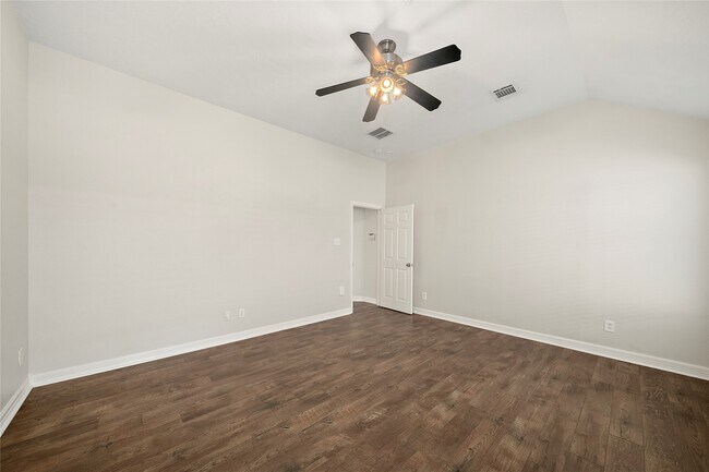 Building Photo - 22 Heron Hollow Ct
