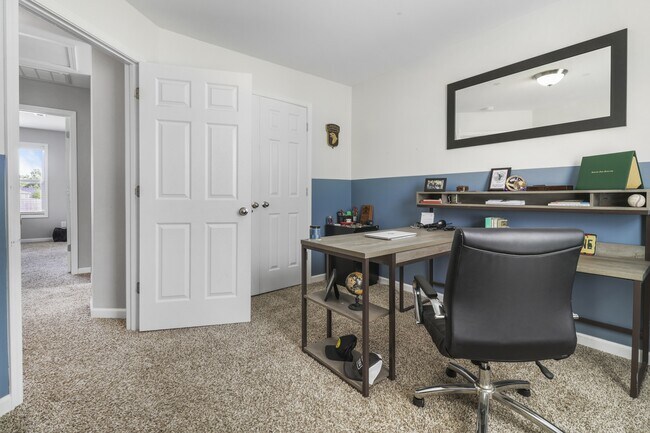 Building Photo - 1380 Todd Phillips Ct