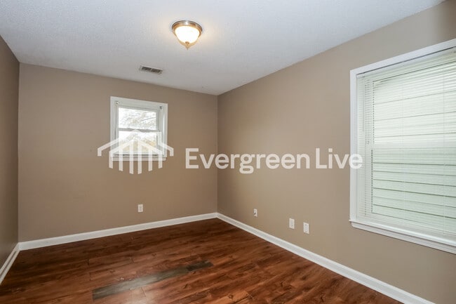 Building Photo - 4599 Addington Dr