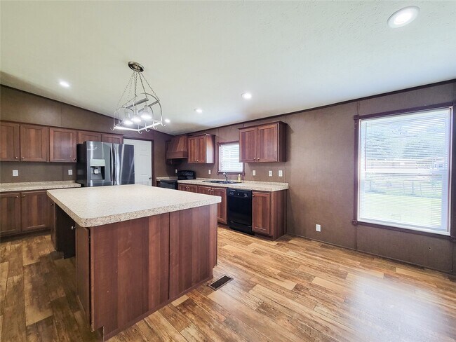 Building Photo - 26806 N Marek Ln