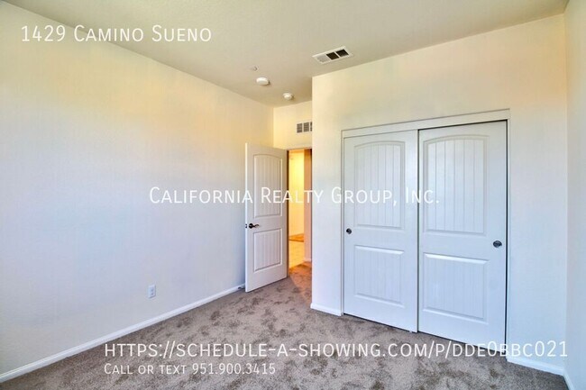 Building Photo - 1429 Camino Sueno