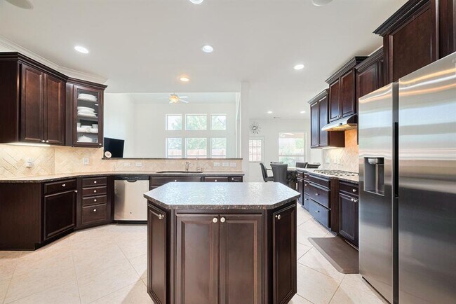 Building Photo - 5318 Kristen Cir