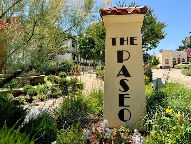 Interior Photo - The Breighton at Paseo