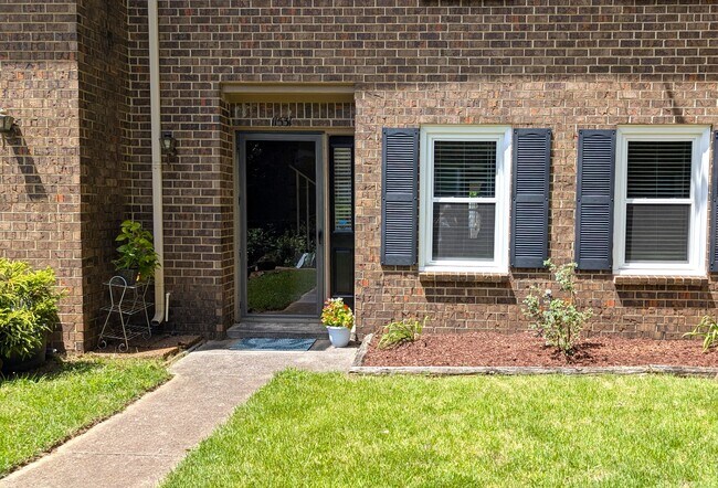 Entrance - 11531 Jade Ln SE