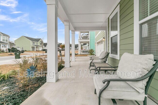 Building Photo - 245 Summer Tanager Dr