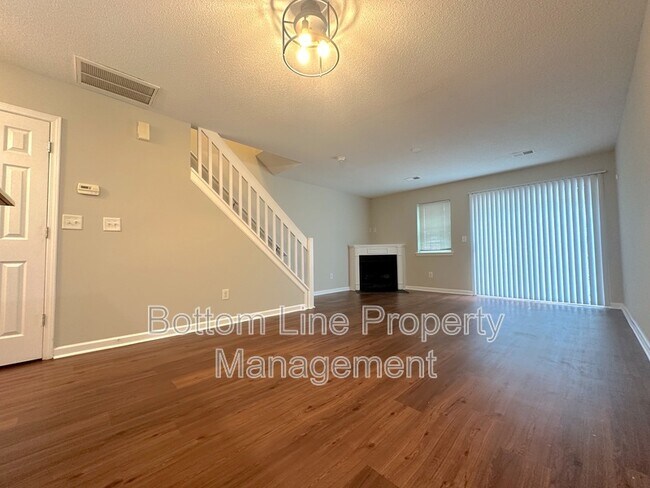 Building Photo - 4249 Orange Tree Ct