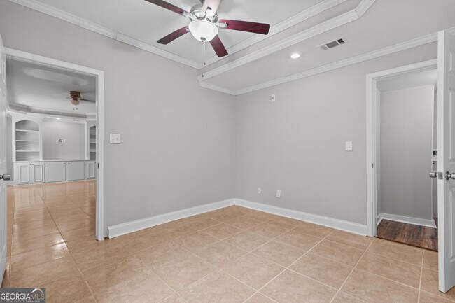 Building Photo - 2315 Hiawassee Dr NW