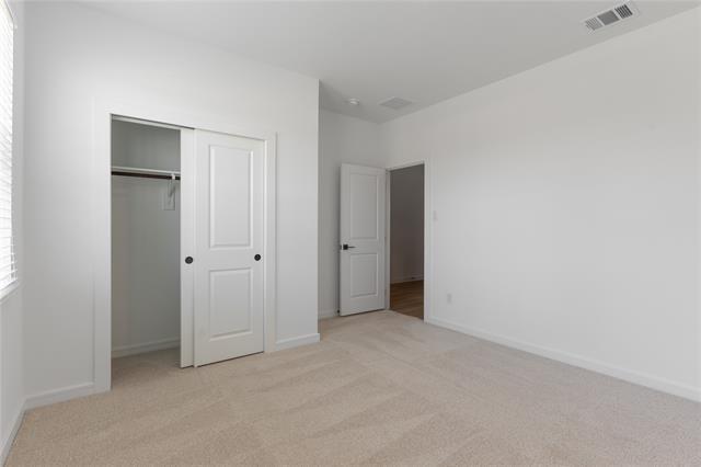 Building Photo - 2216 Cedar Blf Ln