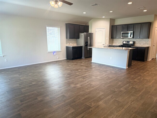 Building Photo - 15310 Dinnet Berm Dr
