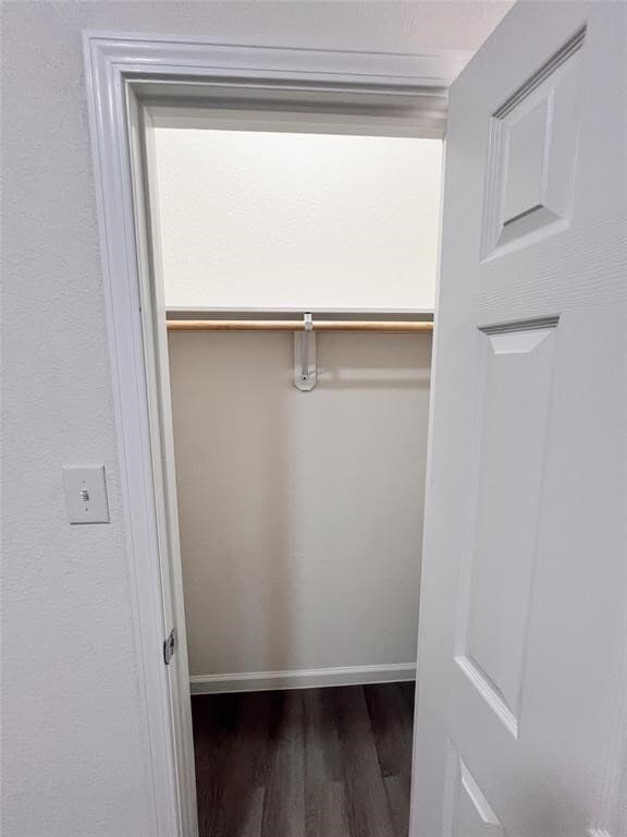 Building Photo - 2118 2nd Ave N