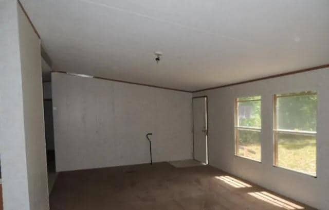 Building Photo - 120 Tall Trees Rd