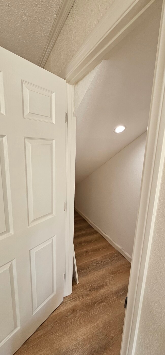 Building Photo - 6201 Jackie Ave