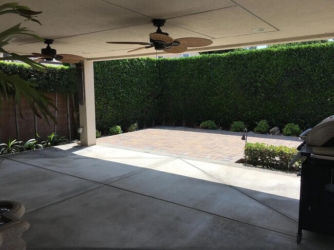 Building Photo - 126 E Arthur Ave