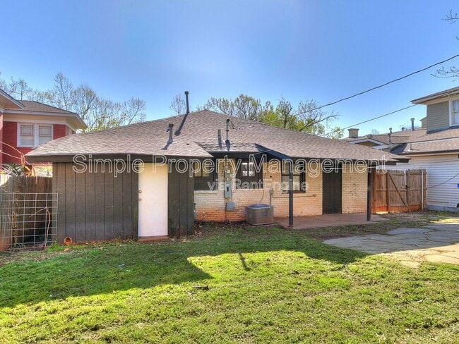 Building Photo - 2605 N Robinson Ave