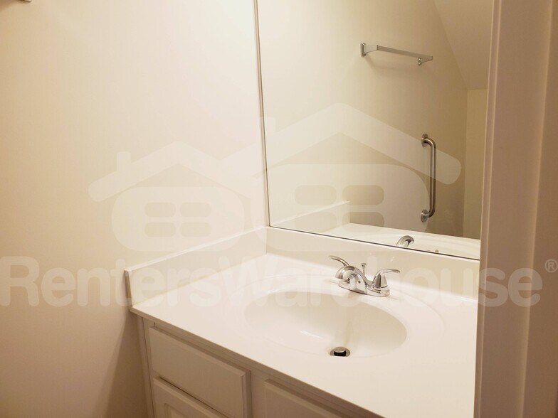 Building Photo - 13342 Marrywood Dr