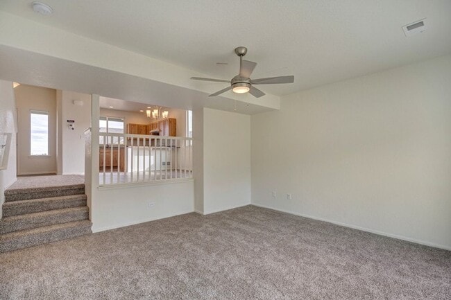 Building Photo - 935 Mount Shavano Ave