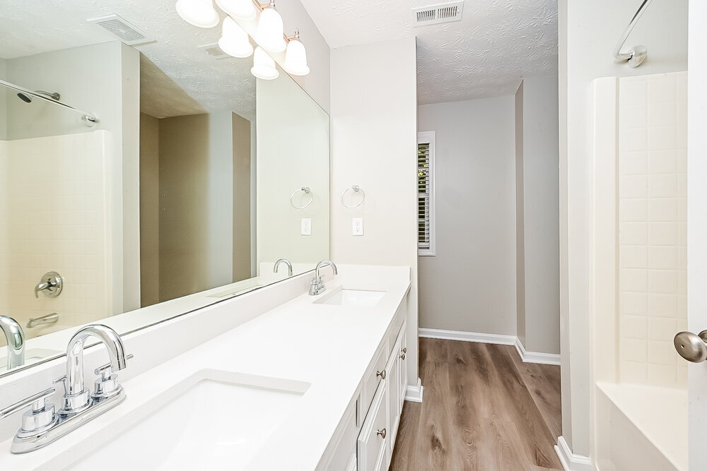 Building Photo - 205 Lassiter Dr