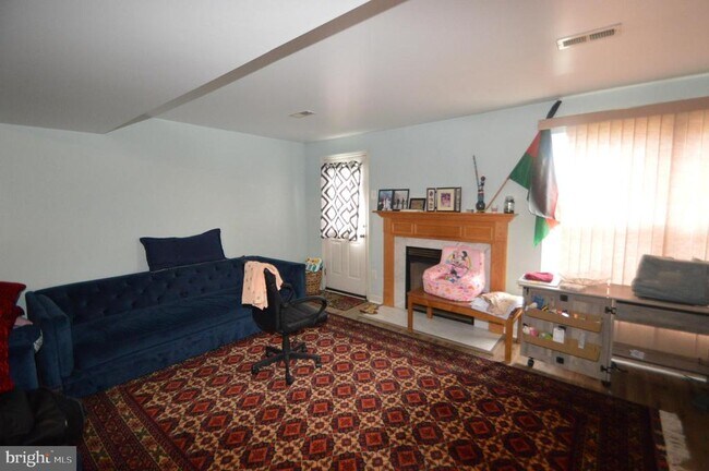 Building Photo - 25445 Morse Dr