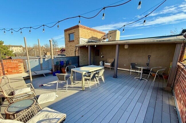 Building Photo - 1130 Pennsylvania St