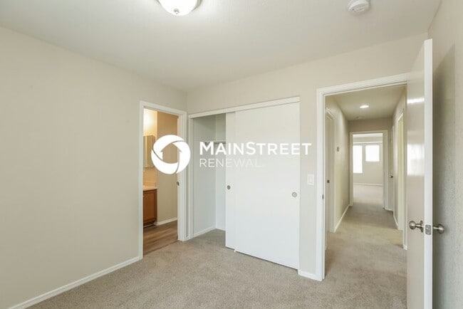 Building Photo - 3 Bedroom Pet-Friendly Home in Mesa, AZ wi...