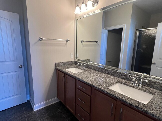 Building Photo - 523 Balsam Fir Dr