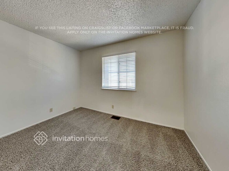 Building Photo - 1084 Armsby Way