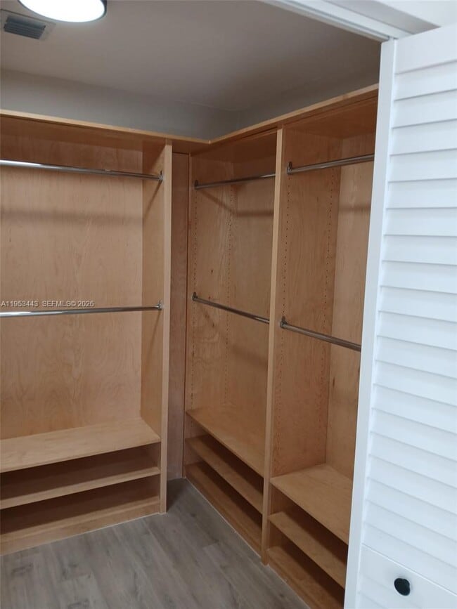 Building Photo - 1065 River Birch St