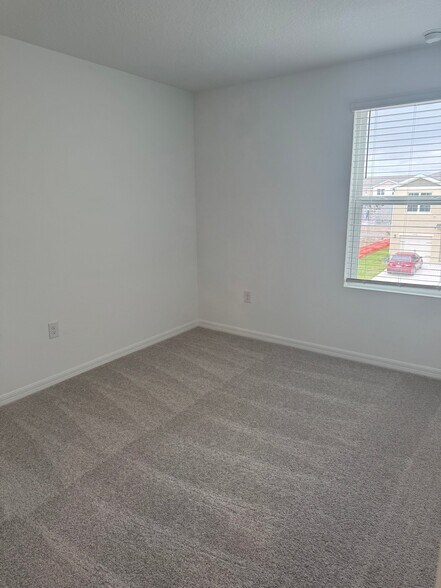 Building Photo - 2803 Puffin Pl