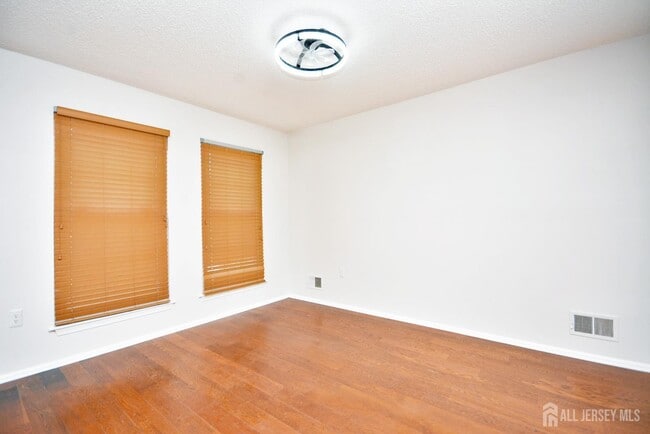 Building Photo - 25 Goodwin Dr