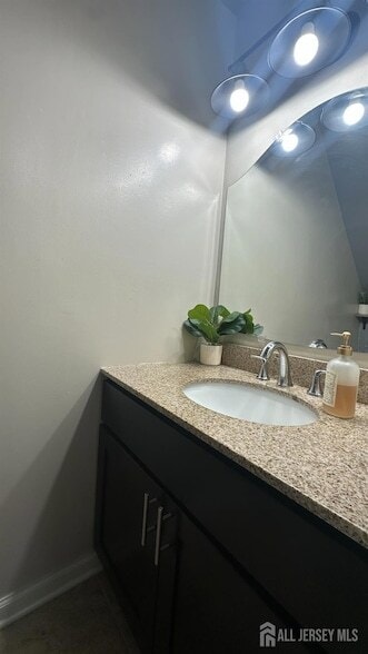 Building Photo - 8 Cosgrove Ct