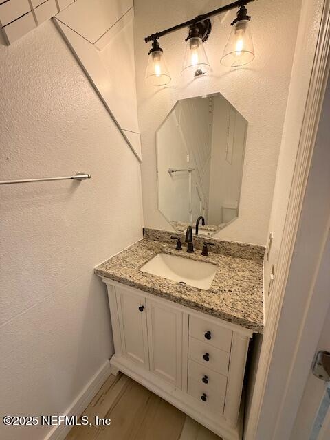 Building Photo - 7028 Beauhaven Ct