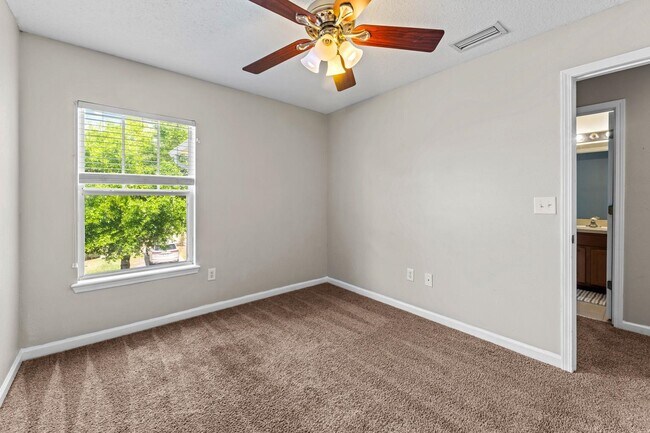 Building Photo - 6700 Bowden Rd
