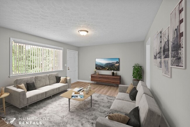 Interior Photo - Chamberlain Pines