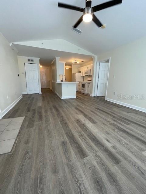 Building Photo - 18319 Bridle Club Dr