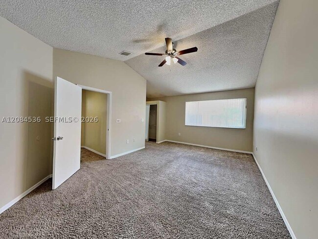 Building Photo - 3100 N 36th Ave