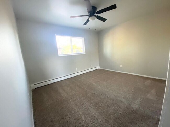Building Photo - 4413 Forrest Hill Rd