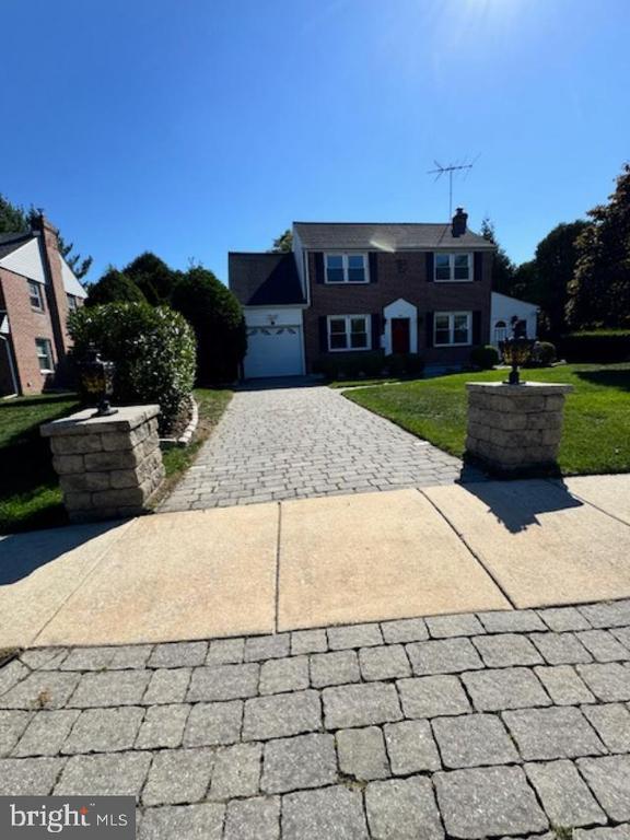 Building Photo - 9 Strathaven Dr
