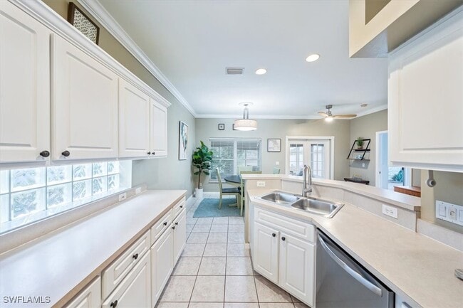 Building Photo - 10726 Parrot Cove Cir