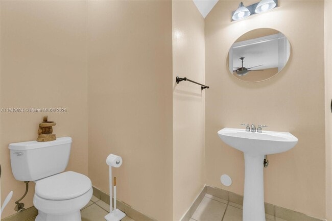 Building Photo - 8612 Buckskin Manor