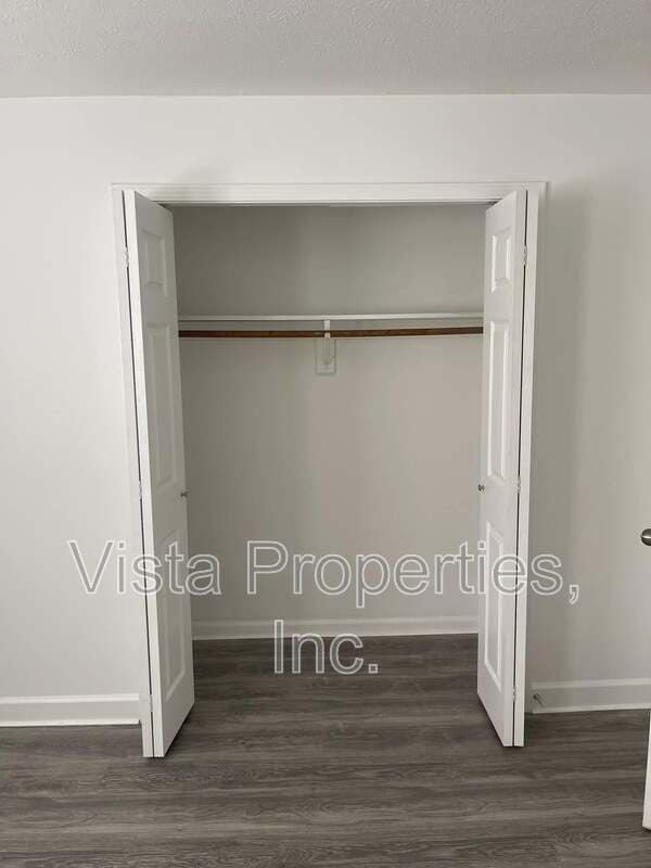 Building Photo - 4809 St Leo Pl