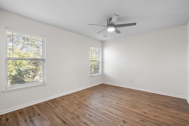 Building Photo - 4577 Summey Street