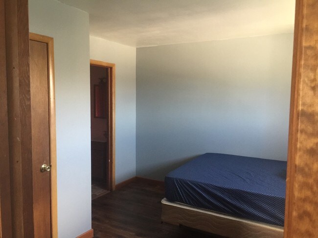 Building Photo - 1005 41st Ave