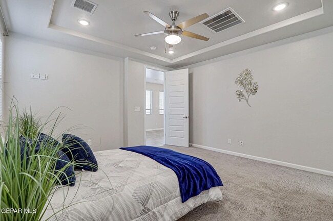 Building Photo - 12917 Nidd Ave