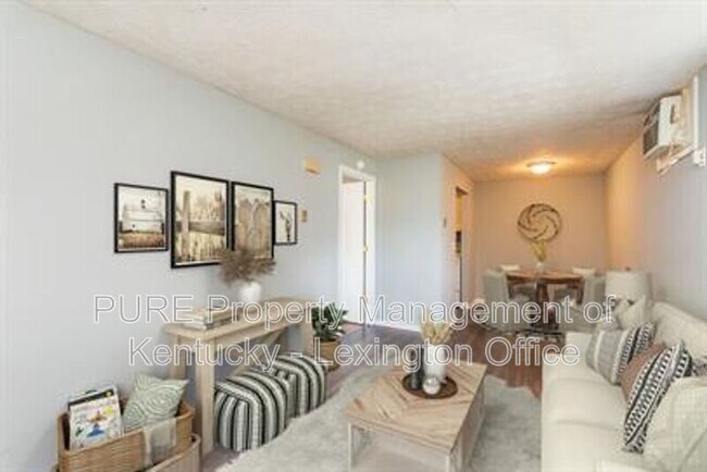 Primary Photo - 225 Landings Dr